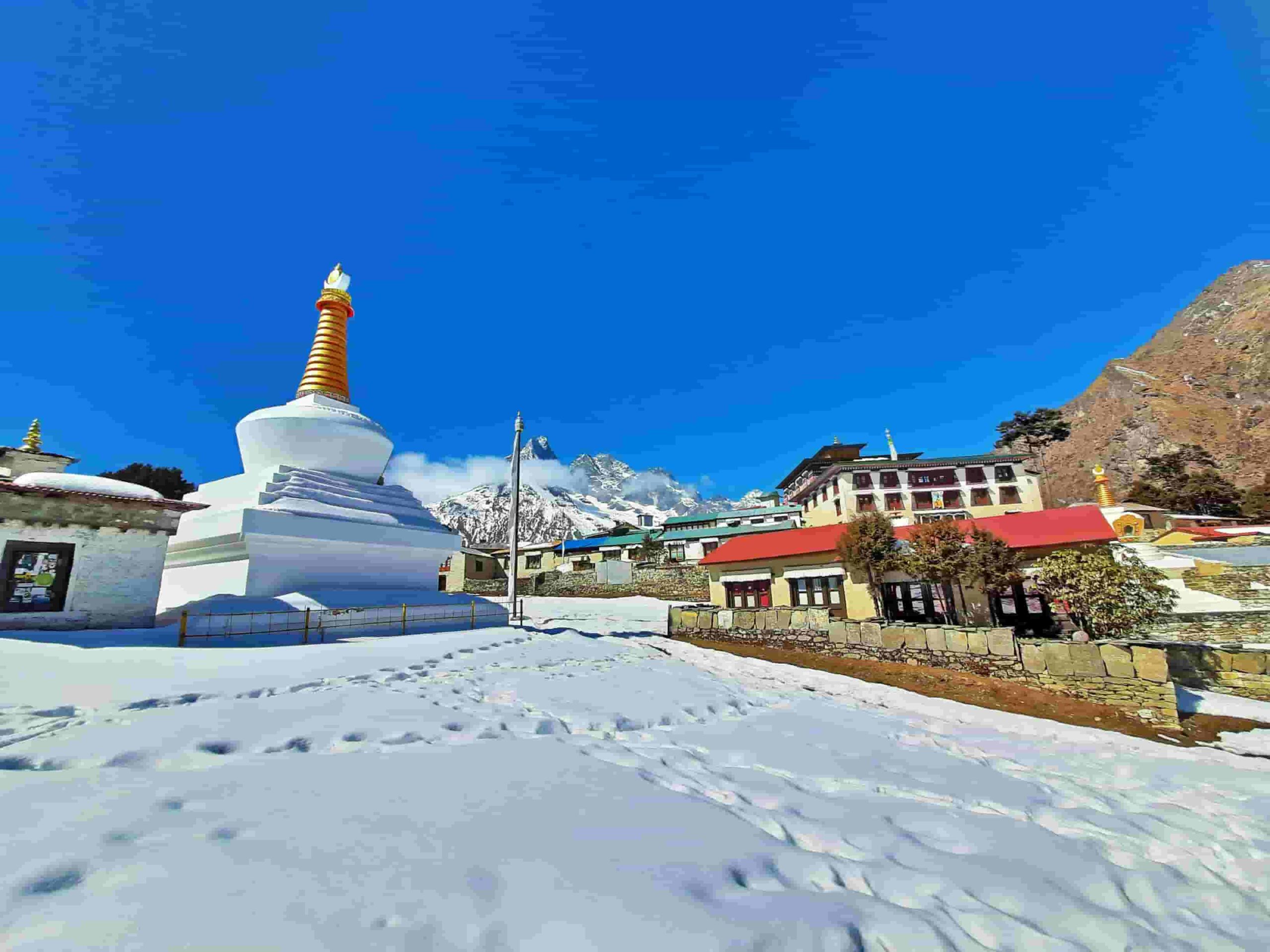 tyangboche-in-winter-everest-base-camp