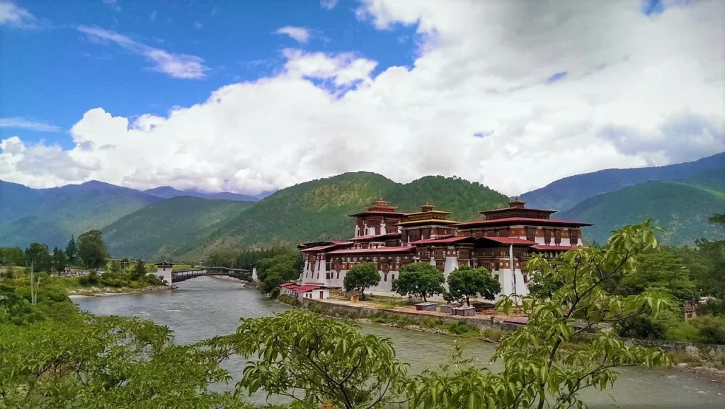 bumthang-bhutan-tour-and-treks