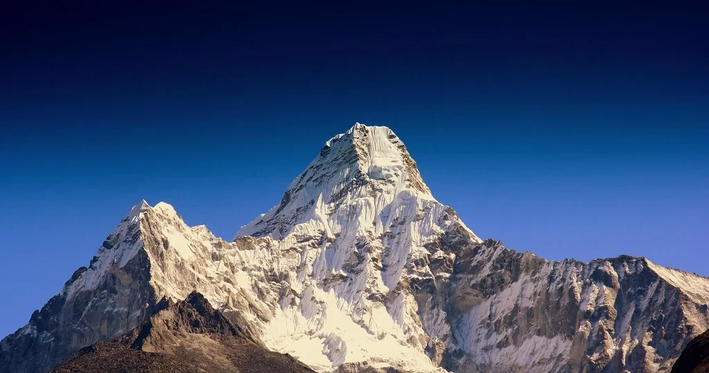 ama-dablam-expedition