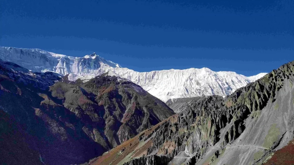 tilicho-base-camp-nepal-trek