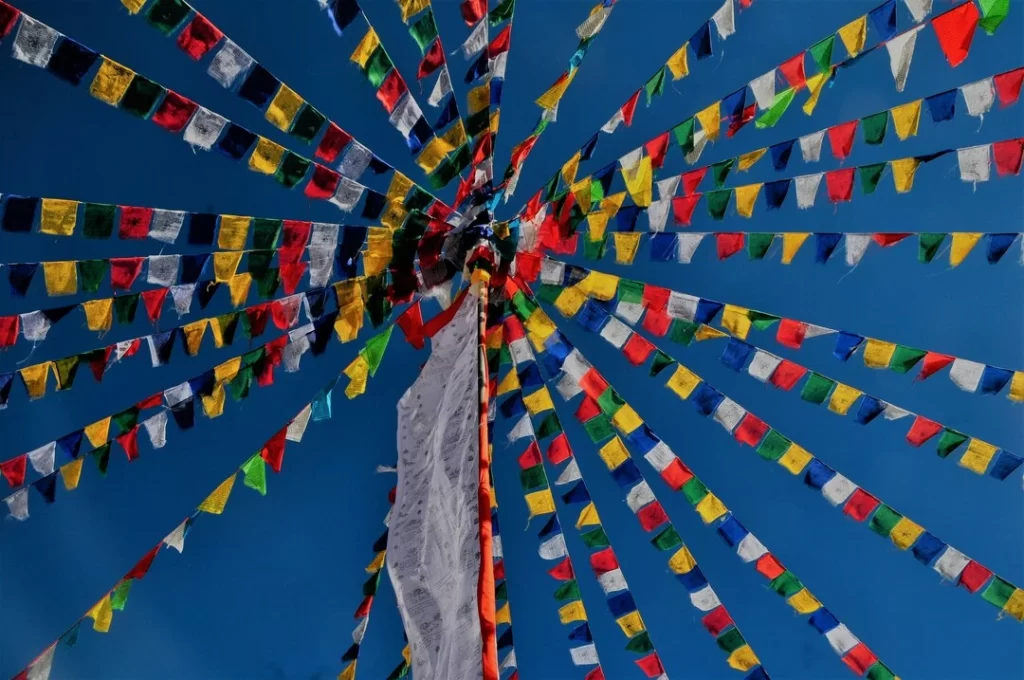 prayer-flag-mantra