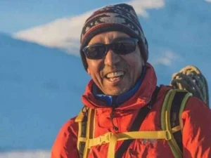 Top 10 Climbers With the Most Everest Summits in History (2026 Update) 5 apa-sherpa-most-everest-summit